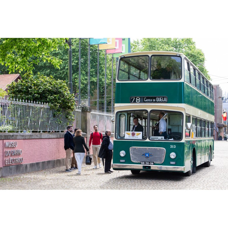 Dia inteiro com Almoço - Leyland e Volvo